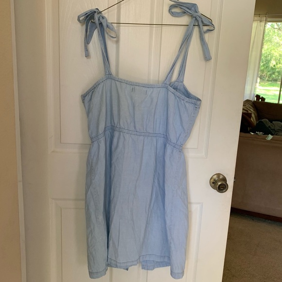 Madewell Denim Tie-Strap Button-Front Sundress in Morley Wash EUC Size -… - Picture 6 of 9